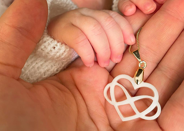 joia_de_leite_materno_coracao_infinito_337a2abe-e32c-4b9b-aa14-c42bca9bfd1e.png