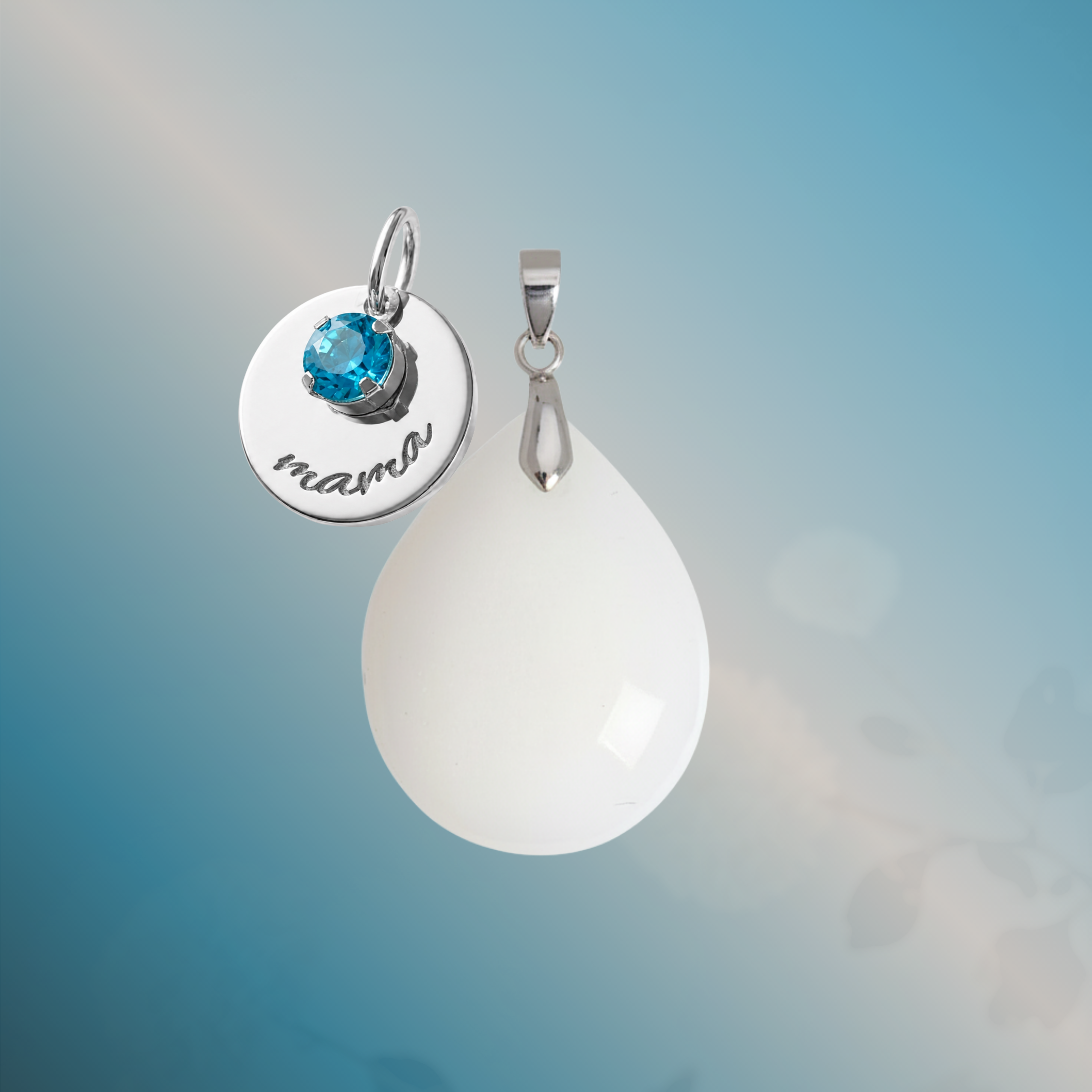 Additional Pendant with Mama Medal